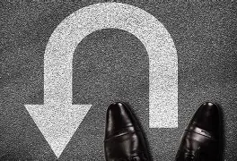 开云APP-转折点利物浦刷新队史纪录，德甲今夜攻防权衡，气氛紧张，年轻球员得到机会的简单介绍