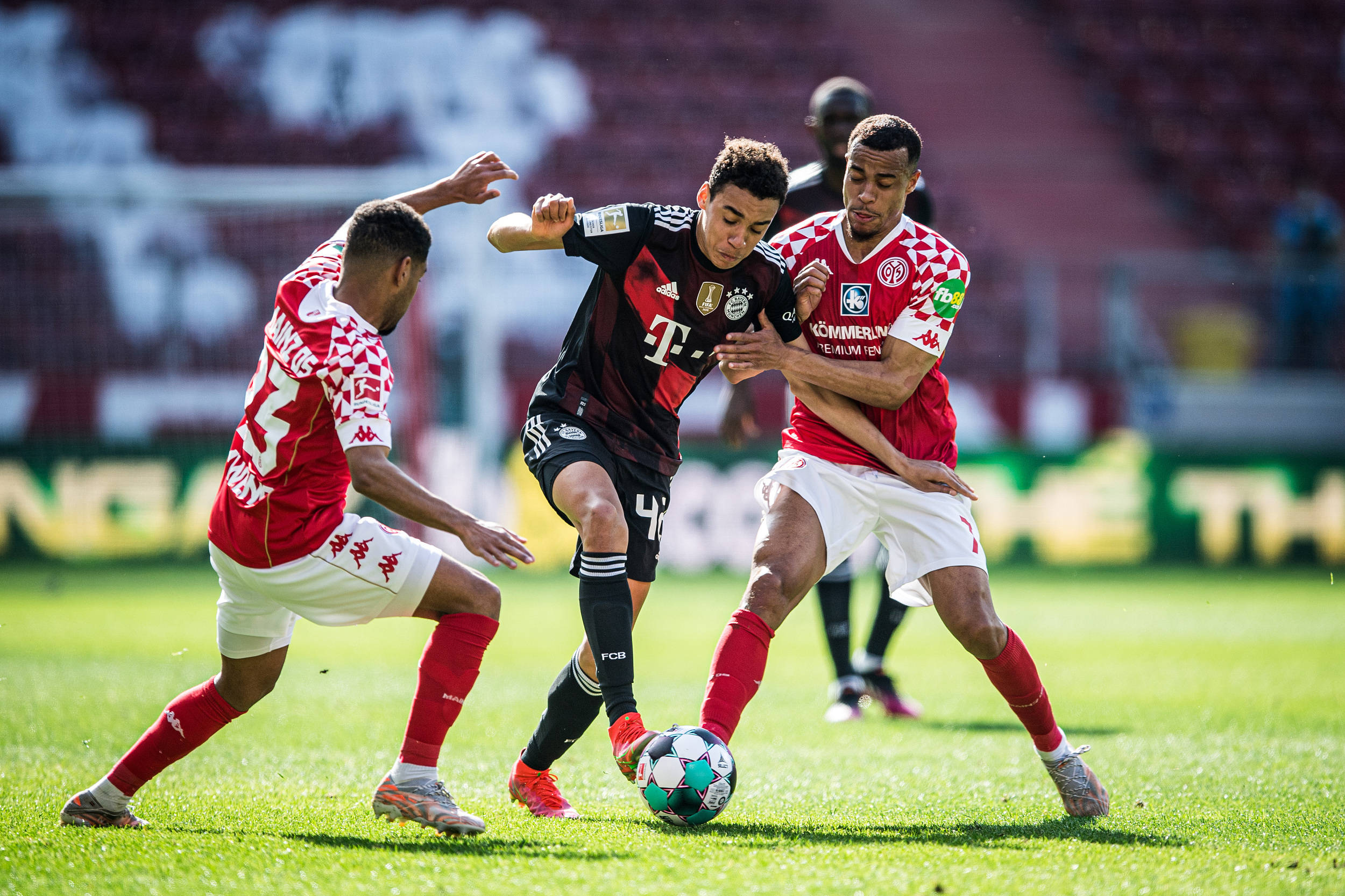 开云体育官网-关于今晨华盛顿奇才调整名单以备欧超杯,队长鼓劲环节打磨,质疑声仍在,资深球员宣示担当的信息